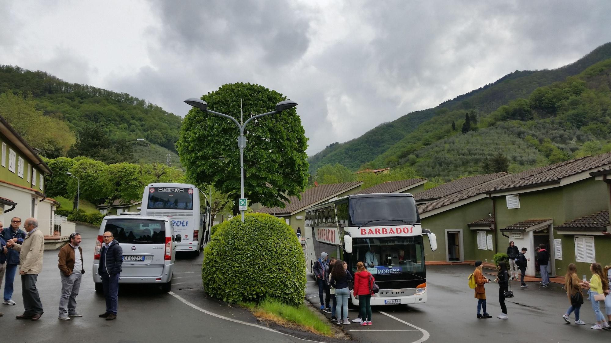 Hotel Marrani Ronta Bagian luar foto