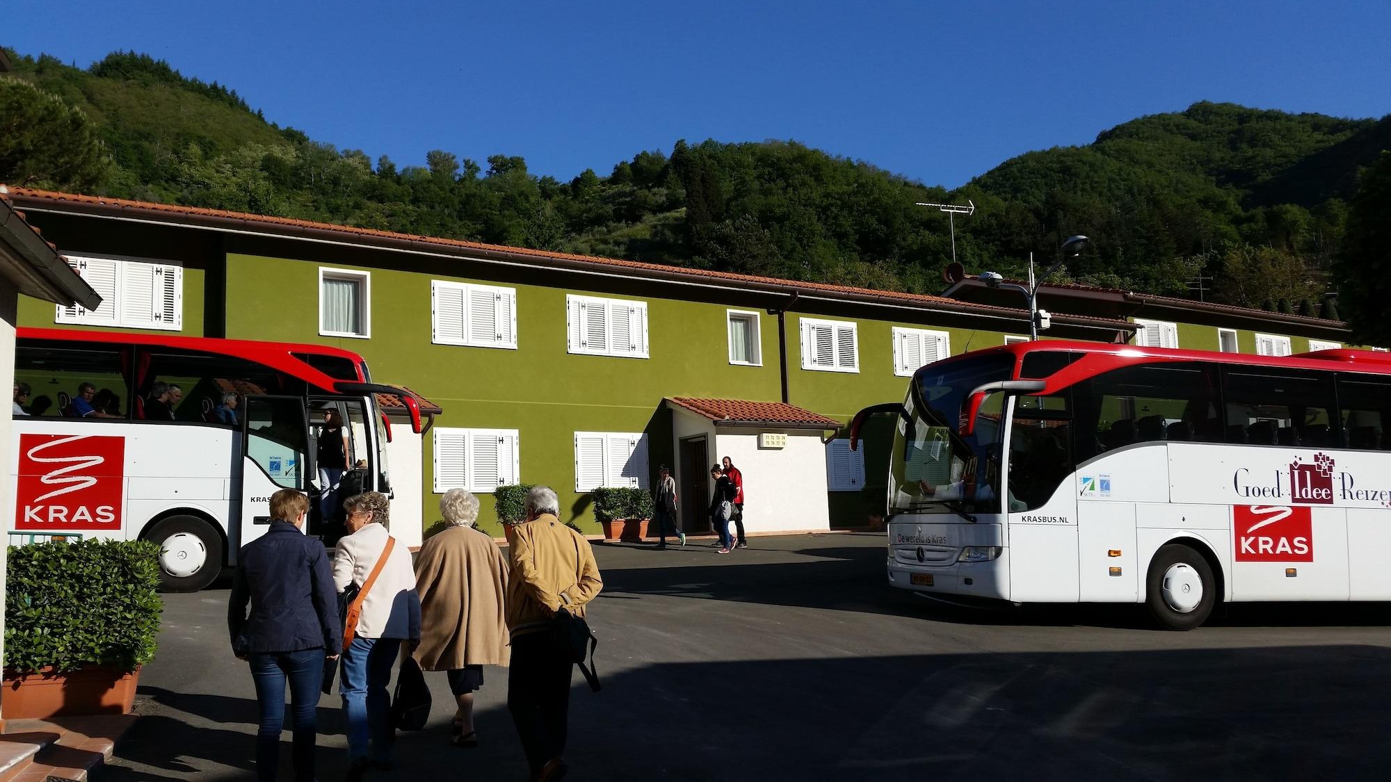 Hotel Marrani Ronta Bagian luar foto